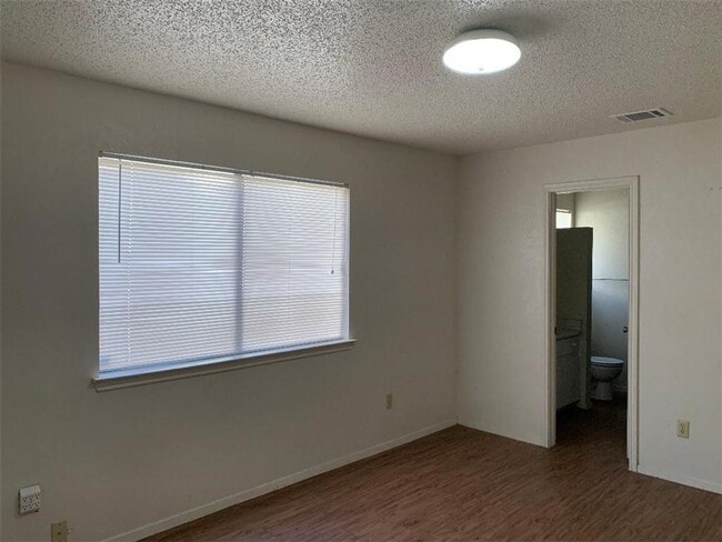 Building Photo - 11612 Hidden Quail Dr