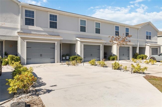 Building Photo - 2930 Fieldwood Cir