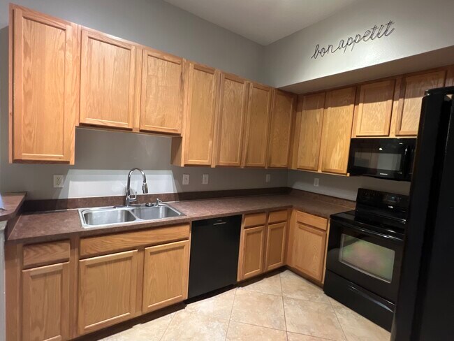 Building Photo - 4107 Meander Pl