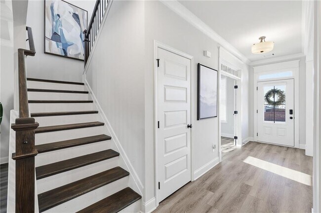 Building Photo - 6054 Morning Star Ln