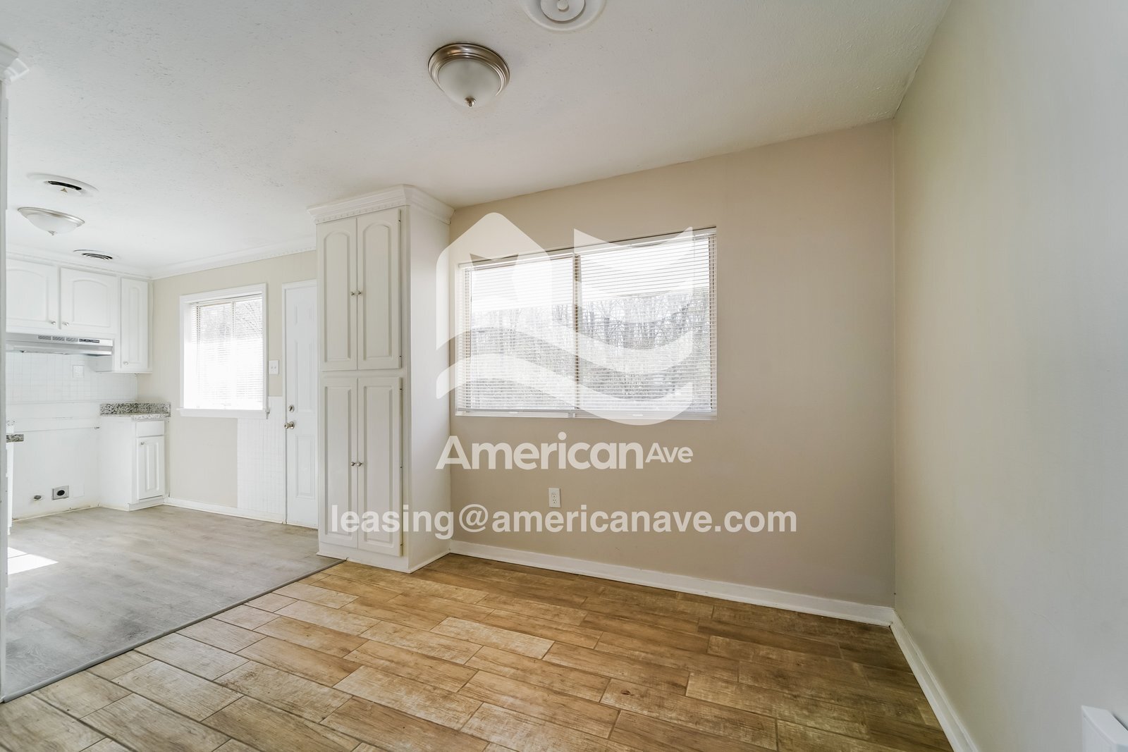 Building Photo - 5409 Queen Mary Ln