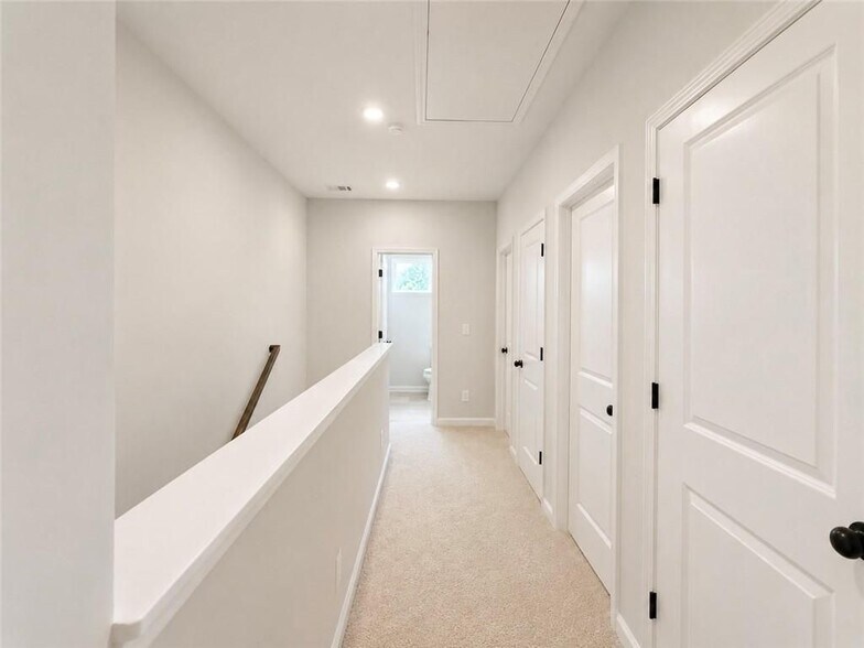 Building Photo - 3290 Willow Glade Trl