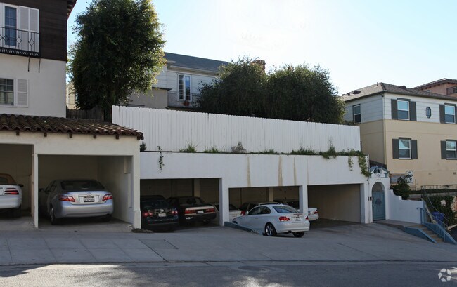 Building Photo - 10974 Strathmore Drive