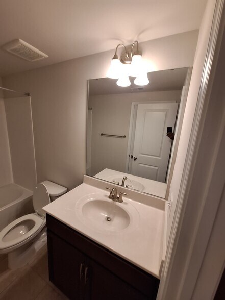 Building Photo - 9875 Selkie Ln