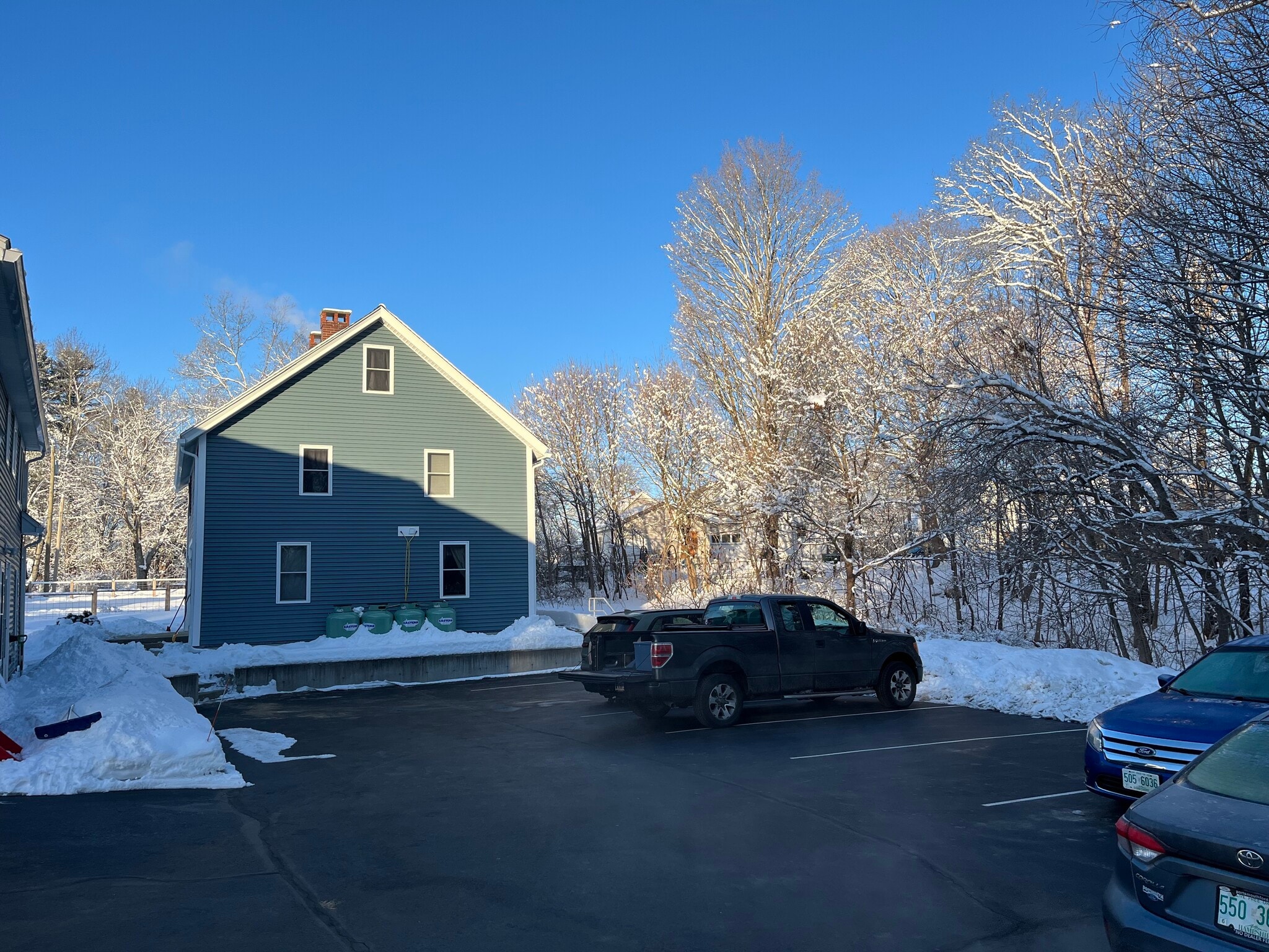 Building Photo - 12 Willey St