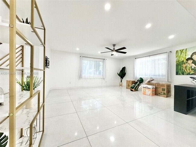 Building Photo - 7800 SW 57th Ct
