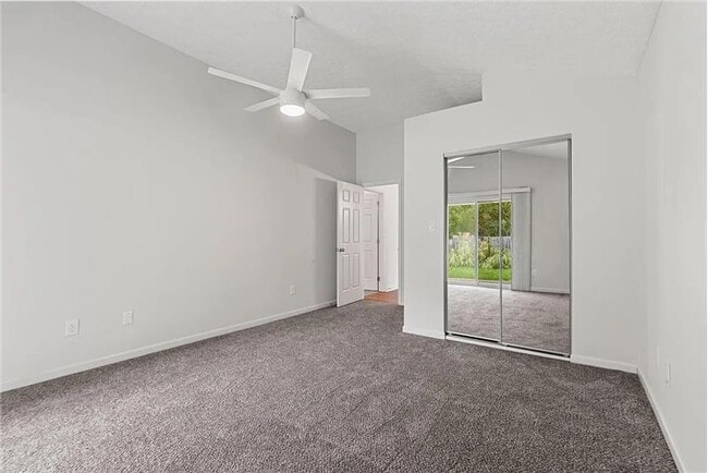 Building Photo - 1243 Morning Side Dr