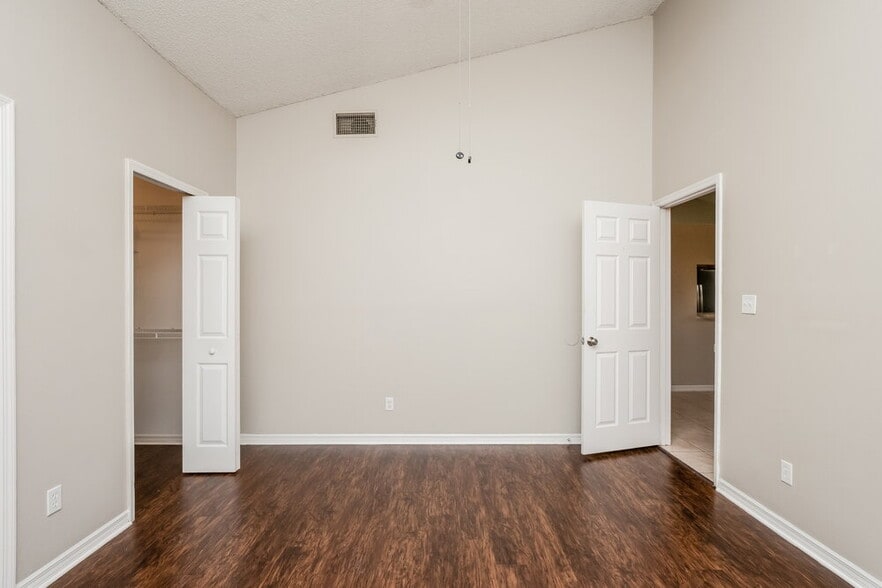Building Photo - 212 Rapscallion Ct