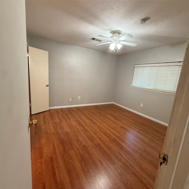 Building Photo - 509 Avondale Ln