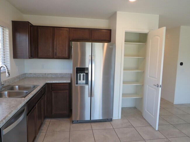 Building Photo - Two Bedroom home with Solar