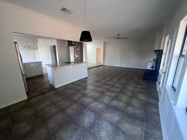 Building Photo - 502 Dowitcher Cir