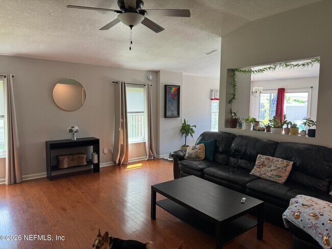 Building Photo - 1189 Summer Bluff Rd