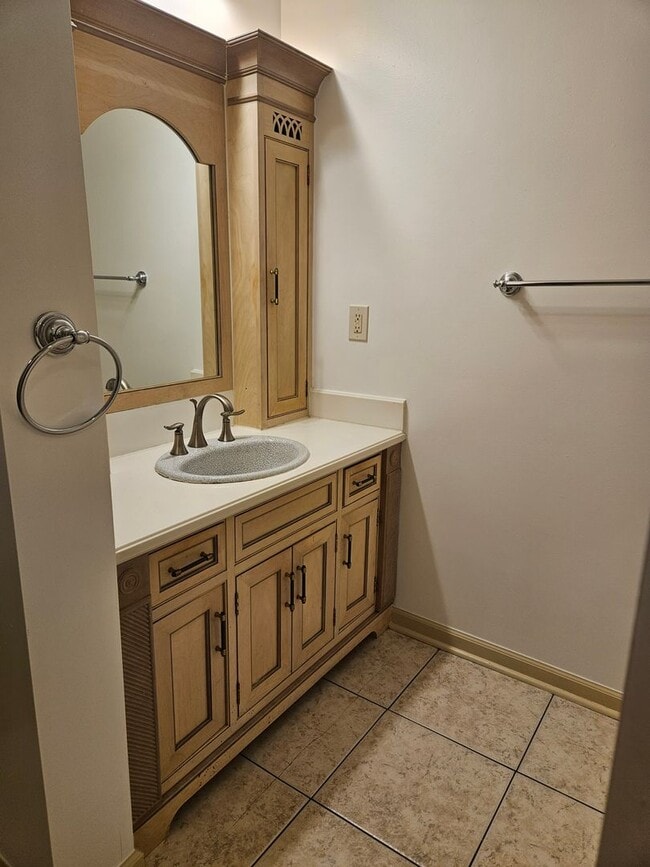 Building Photo - 798RUNVILLER