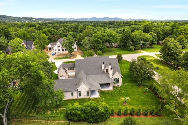 Building Photo - 8115 Devens Dr