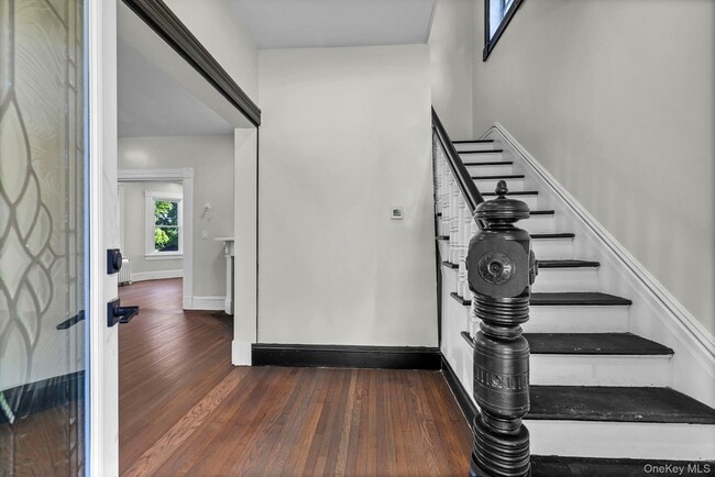 Building Photo - 2819 NY-207