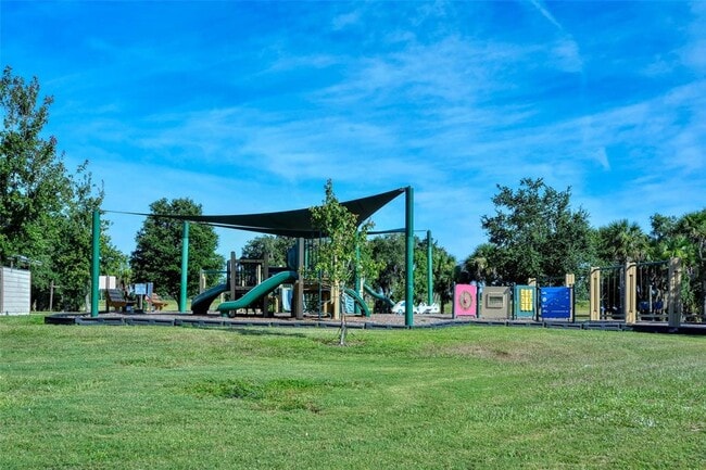 Building Photo - 2246 Cork Oak St W