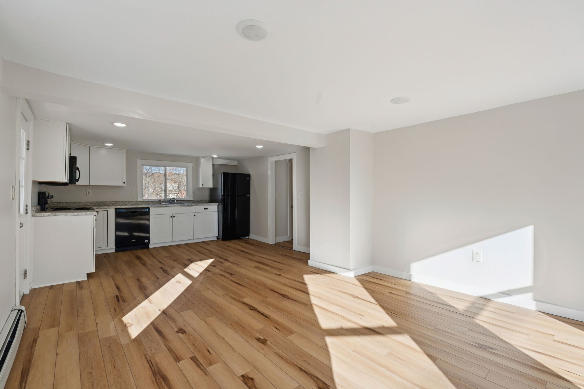 Building Photo - 57 Congress St