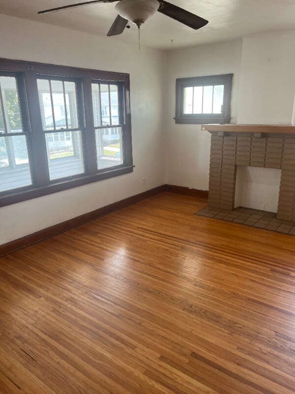 Building Photo - 816 Wright Ave