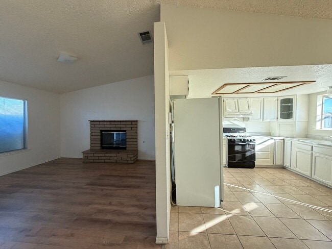 Building Photo - 3 Bedroom House Located in Cul De Sac Near Sportspark