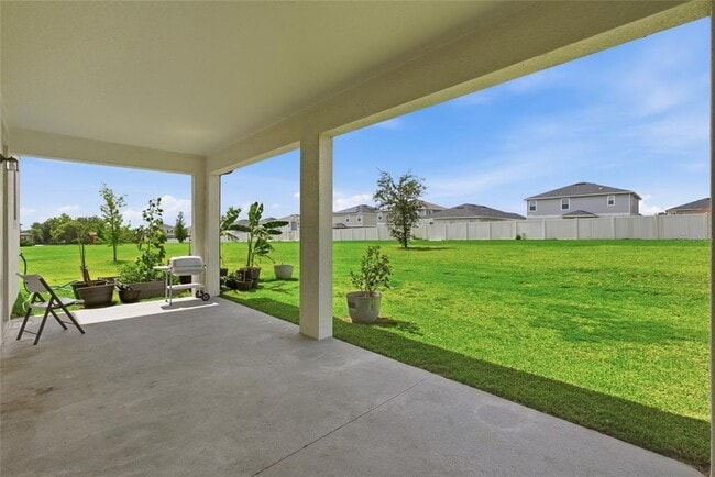 Building Photo - 9844 Cabernet Ave