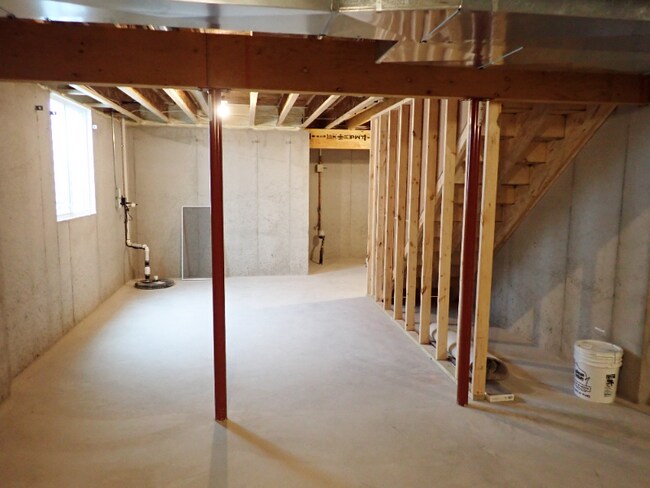 Building Photo - 1796-1798 Garroman Dr