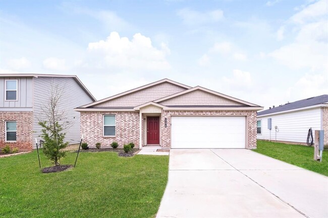 Building Photo - 15678 Briar Forest Dr