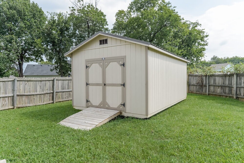 Building Photo - 3218 Barksdale Cir