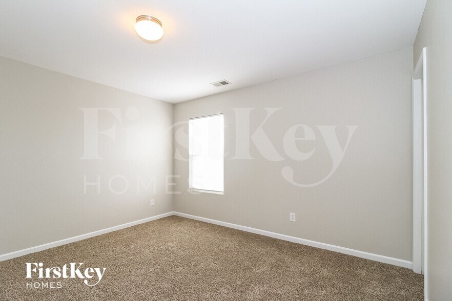 Building Photo - 4630 Lauren Woods Ct