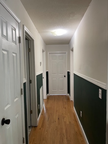 Building Photo - 178 Elm St