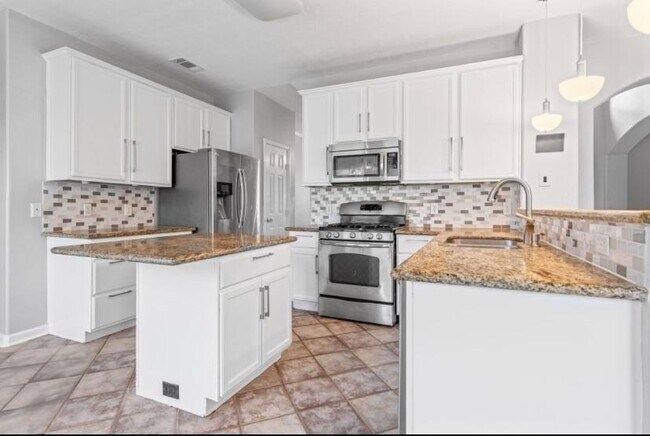 Building Photo - 6514 Sterling Canyon Dr