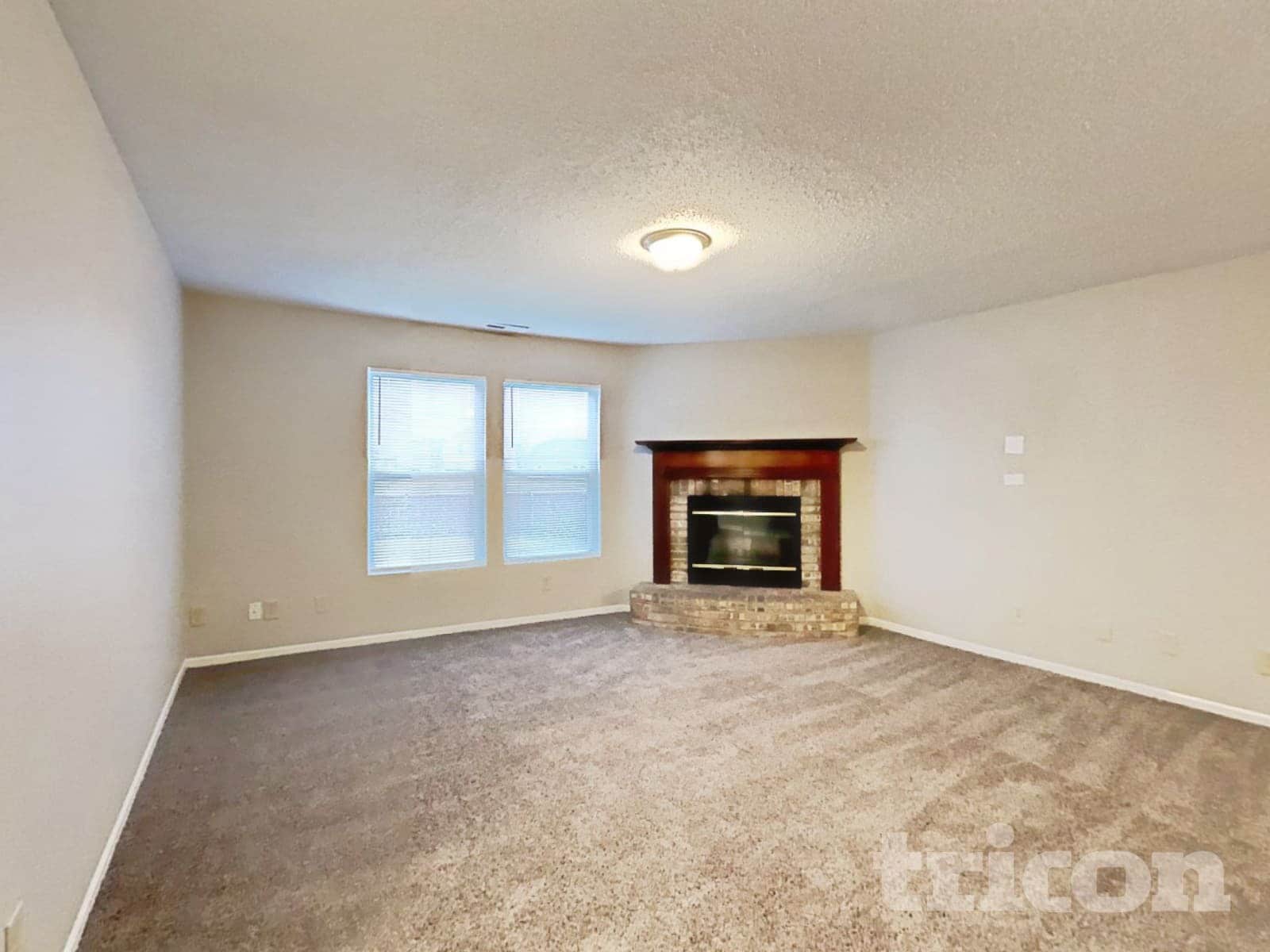 Building Photo - 2875 Ludwig Dr