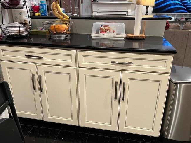 Building Photo - 93 Banyan Blvd