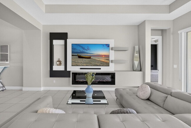 Building Photo - 16293 Melogold Dr