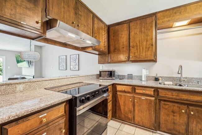 Building Photo - Lovely 2 bed / 2 bath Home in Stonegate