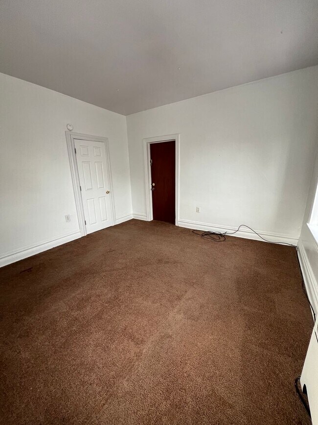 Building Photo - 201 Nashville Blvd