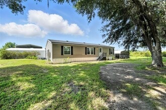 Building Photo - 8218 Pine Island Rd