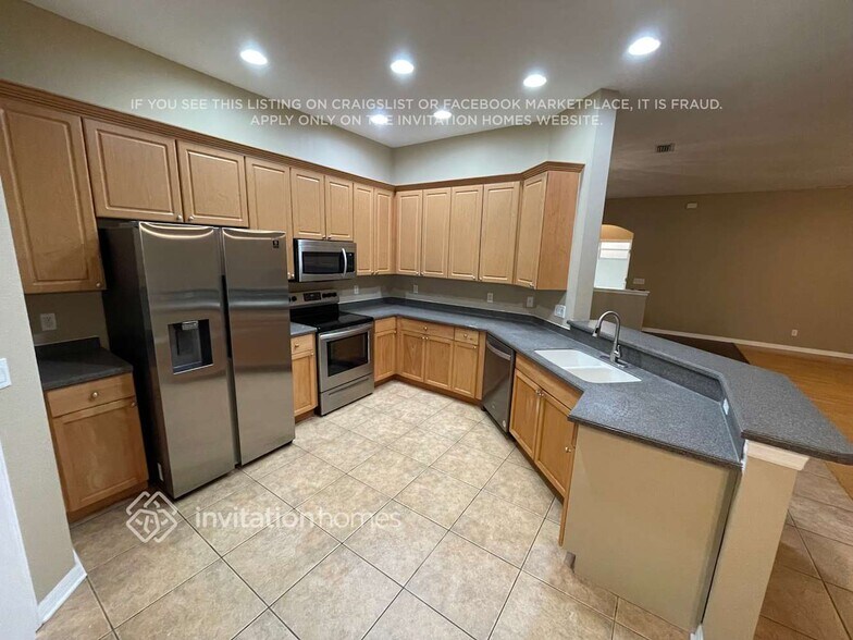 Building Photo - 2382 123rd Terrace E