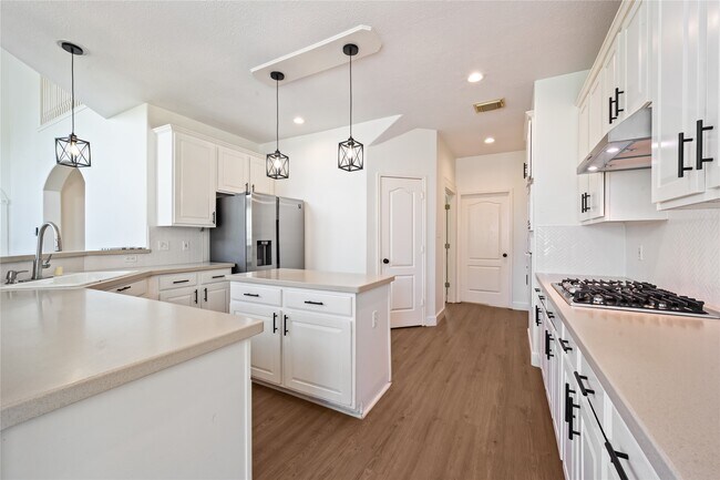 Building Photo - 17314 Laguna Trail Dr