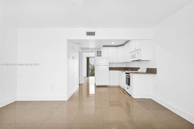 Building Photo - 1409 Euclid Ave