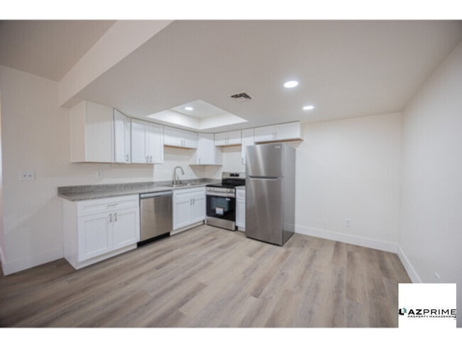 Building Photo - Charming 2/1.5 Scottsdale Apartment - Stylish, Spacious &amp; Centrally Located!