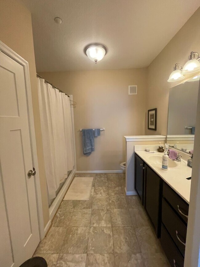 Building Photo - Pointe East at Harbor Walk Ocean View Condo