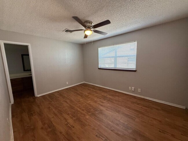 Building Photo - 3507 Wynn Cir