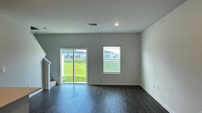 Building Photo - 4967 SW 83rd Pl