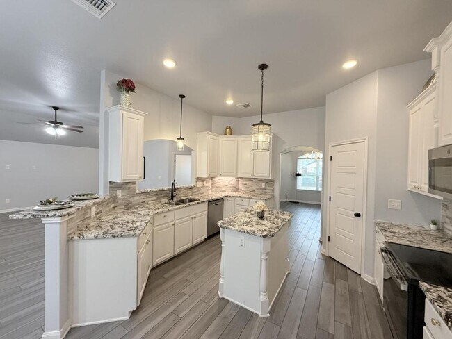 Building Photo - 8301 Grayson Trl