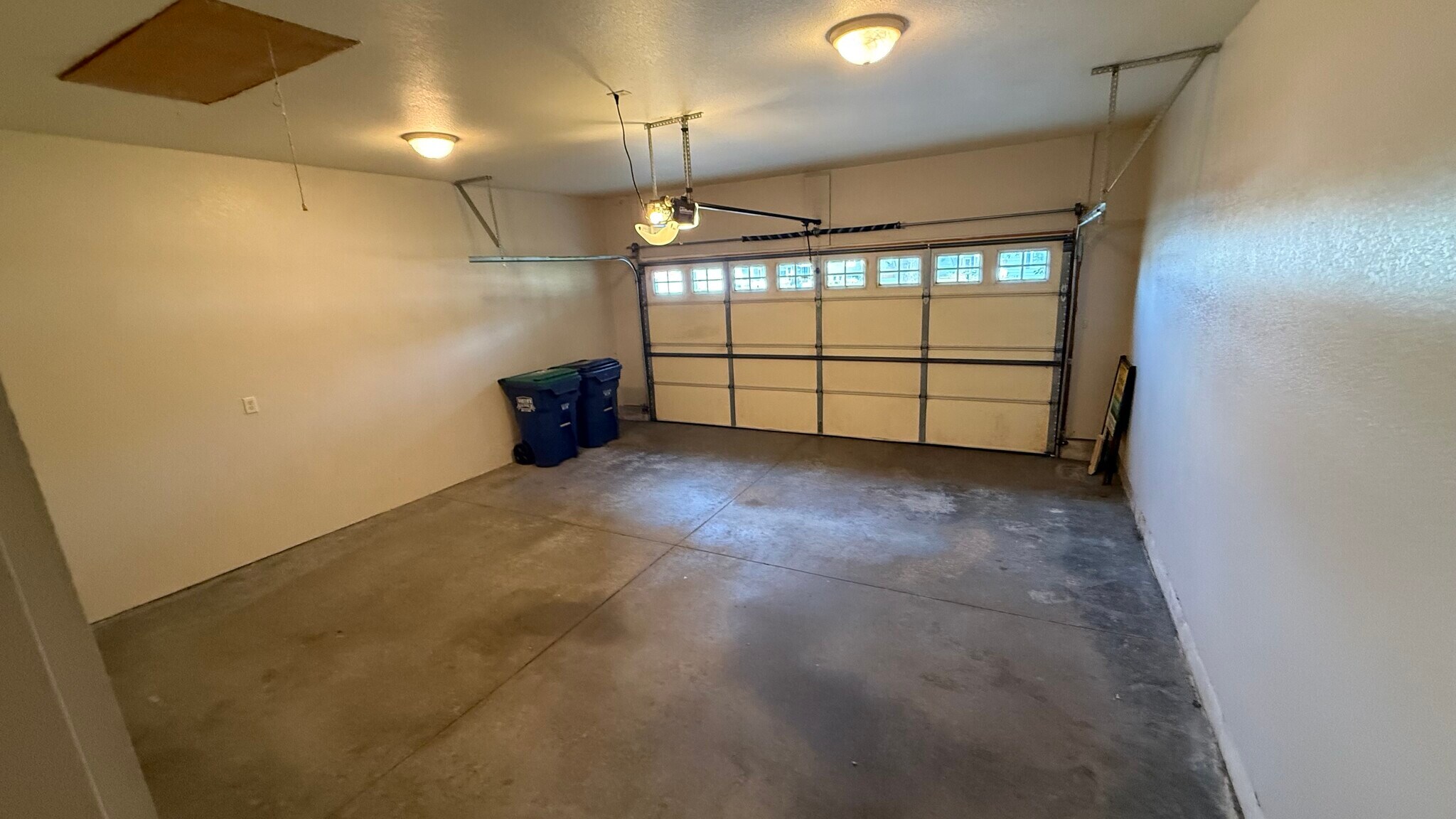Building Photo - 422 Callaway Blvd