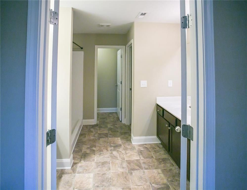 Building Photo - 4719 Sweet Water Dr