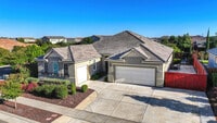Building Photo - 4097 Southampton St