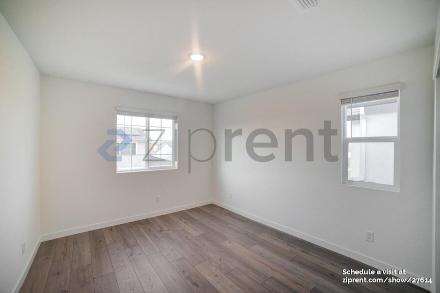 Building Photo - 12153 Coal Crk Wy