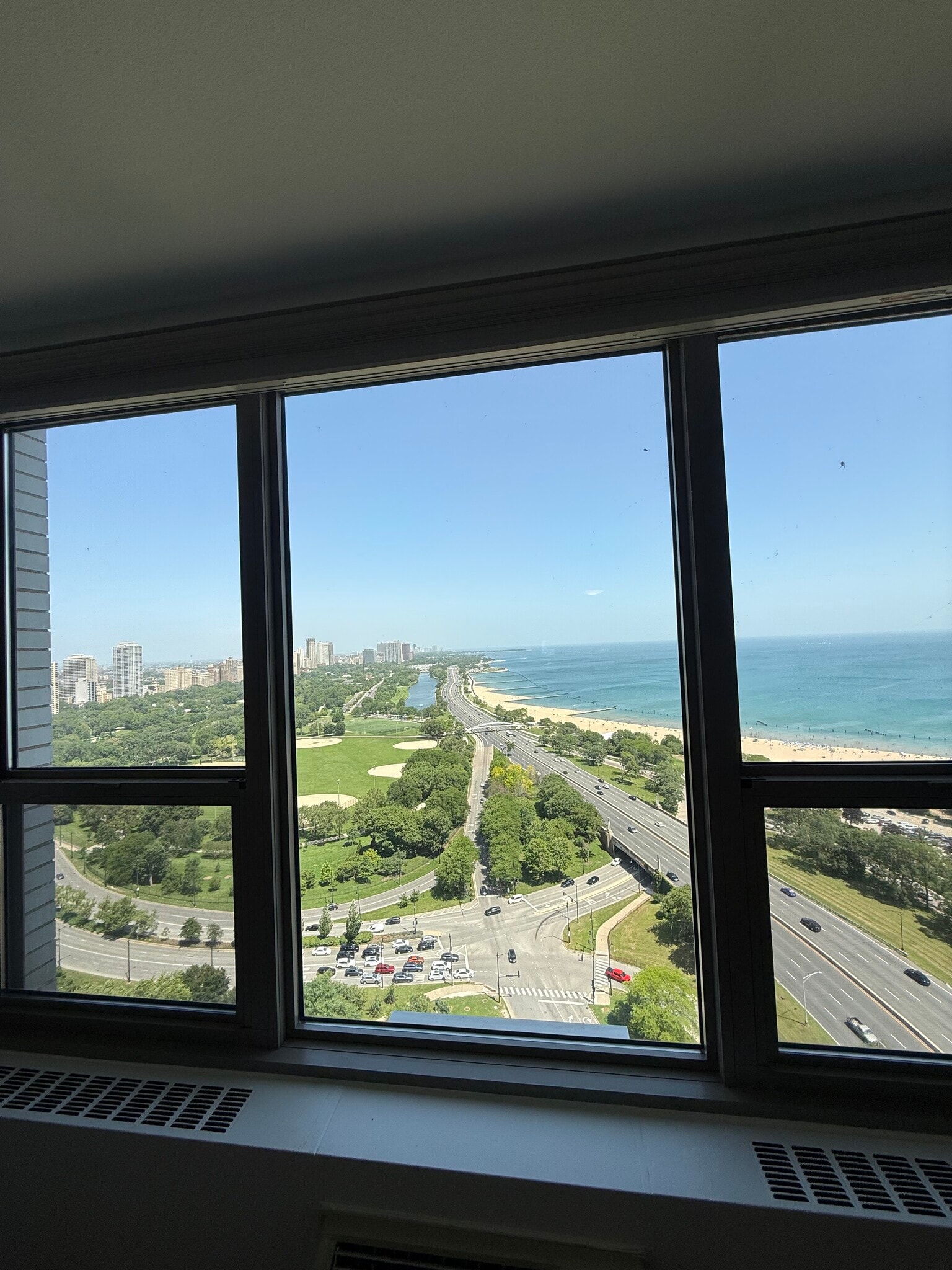 Building Photo - 1550 N Lake Shore Dr