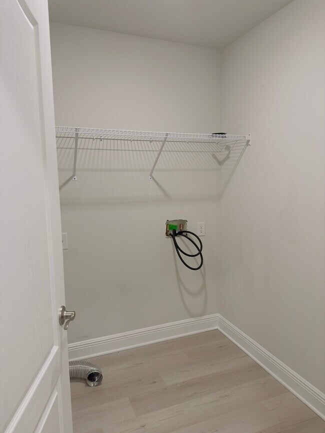 Building Photo - 4 bed/2 bath New Construction Home in Embe...